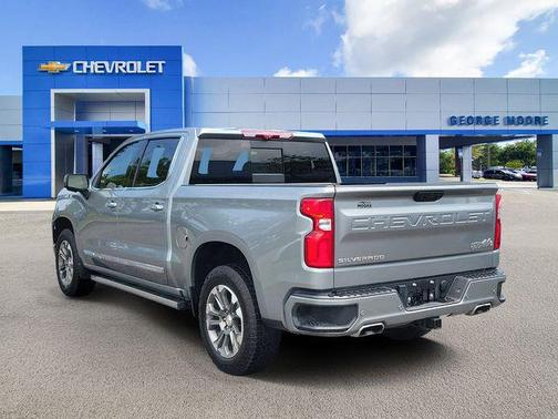 Sterling Gray Metallic 2025 Chevrolet Silverado 1500 High Country