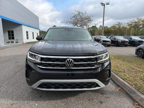 2022 Volkswagen Atlas 3.6L SE w/Technology