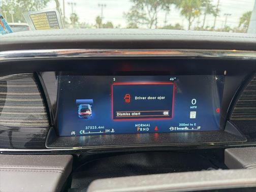 2022 Lincoln Navigator Black Label