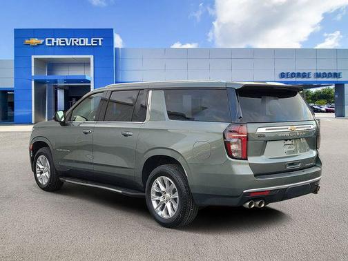 2023 Chevrolet Suburban Premier