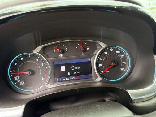 Summit White 2022 Chevrolet Traverse RS