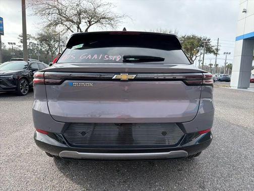 2025 Chevrolet Equinox EV LT