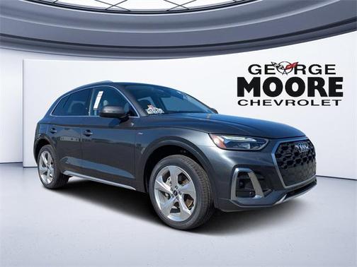 2022 Audi Q5 45 S line Premium Plus