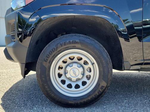 Black 2025 Chevrolet Colorado WT