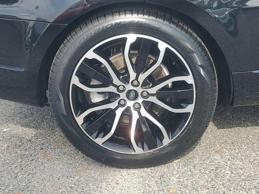 2022 Land Rover Range Rover Sport HSE Silver Edition