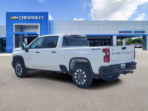 2024 Chevrolet Silverado 2500 Custom