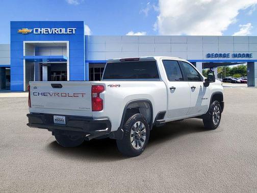 2024 Chevrolet Silverado 2500 Custom