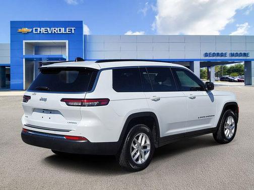 Bright White Clearcoat 2024 Jeep Grand Cherokee L Laredo