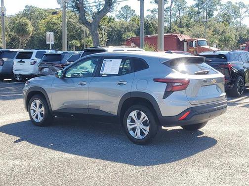 2025 Chevrolet Trax LS