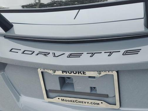 2025 Chevrolet Corvette Stingray w/2LT