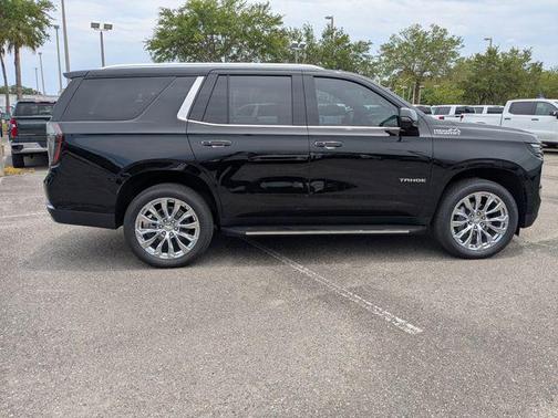 2025 Chevrolet Tahoe 4WD High Country