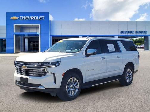 2023 Chevrolet Suburban Premier