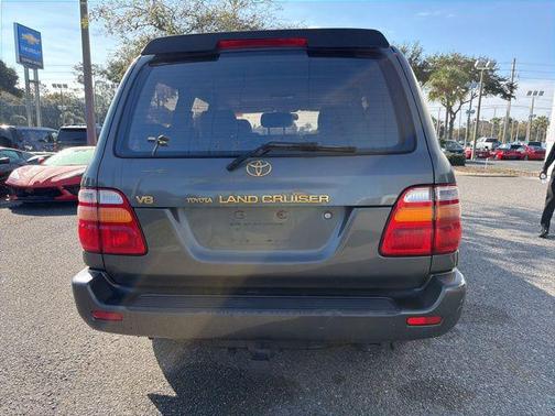 2001 Toyota Land Cruiser Base