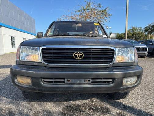 2001 Toyota Land Cruiser Base