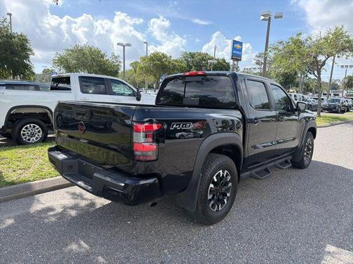 Super Black 2024 Nissan Frontier PRO-4X