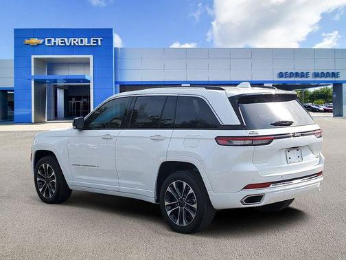2023 Jeep Grand Cherokee Overland