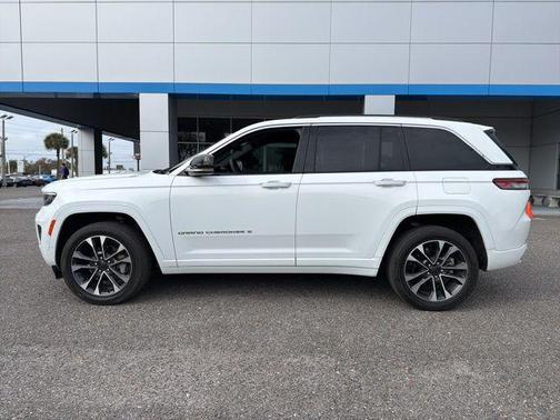 2023 Jeep Grand Cherokee Overland