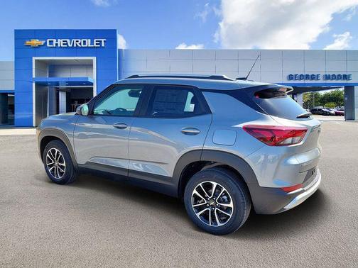 Sterling Gray Metallic 2026 Chevrolet Trailblazer LT