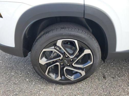 2025 Chevrolet Trax FWD 2RS
