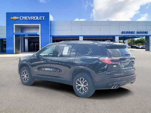2024 GMC Acadia AWD AT4