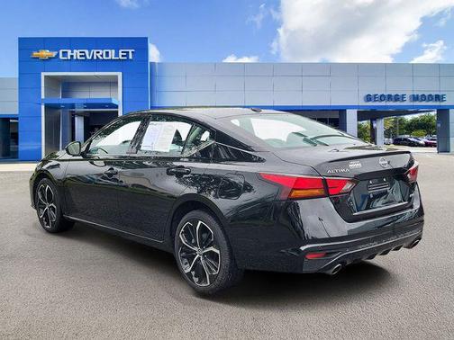 Super Black 2025 Nissan Altima SR AWD