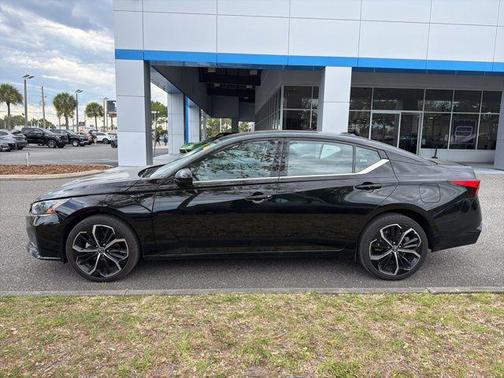 Super Black 2025 Nissan Altima SR AWD