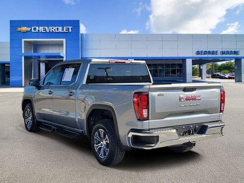 2024 GMC Sierra 1500 SLE