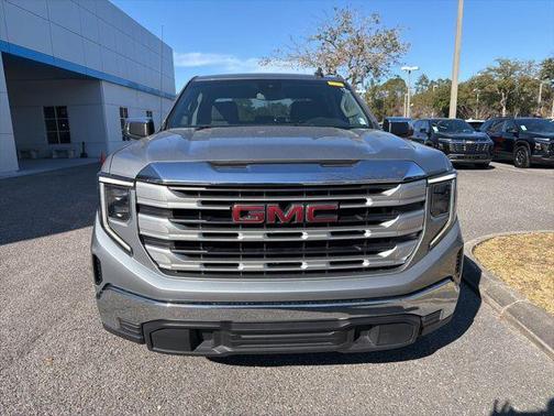 2024 GMC Sierra 1500 SLE