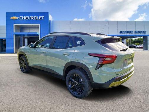 Cacti Green 2026 Chevrolet Trax FWD ACTIV