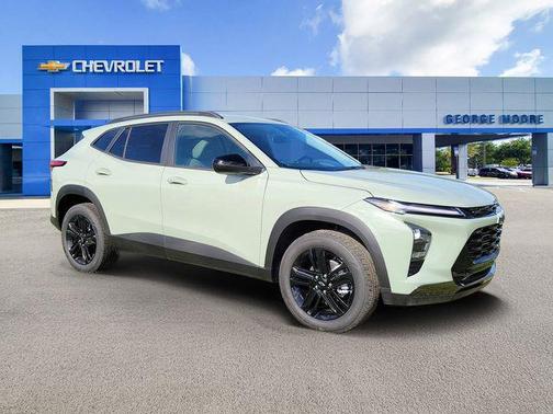 Cacti Green 2026 Chevrolet Trax FWD ACTIV