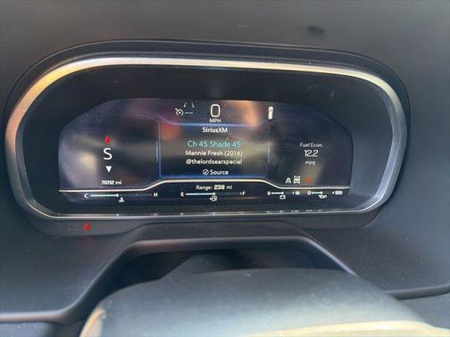 Summit White 2023 Chevrolet Suburban Premier