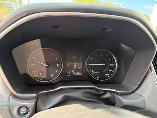 Autumn Green Metallic 2025 Subaru Outback Onyx Edition