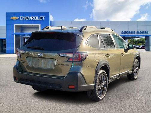 Autumn Green Metallic 2025 Subaru Outback Onyx Edition