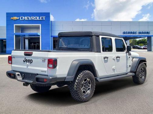 Bright White Clearcoat 2021 Jeep Gladiator Sport