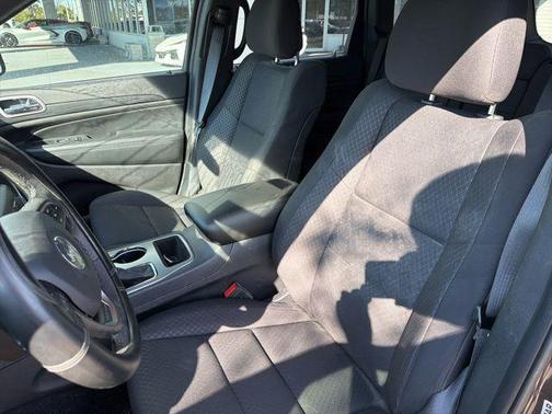 2019 Jeep Grand Cherokee Laredo