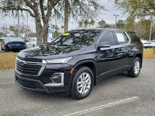 2023 Chevrolet Traverse LS