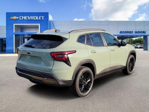 Cacti Green 2026 Chevrolet Trax FWD ACTIV