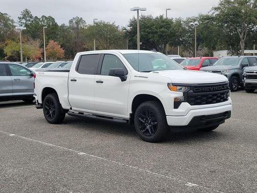 Summit White 2026 Chevrolet Silverado 1500 Custom