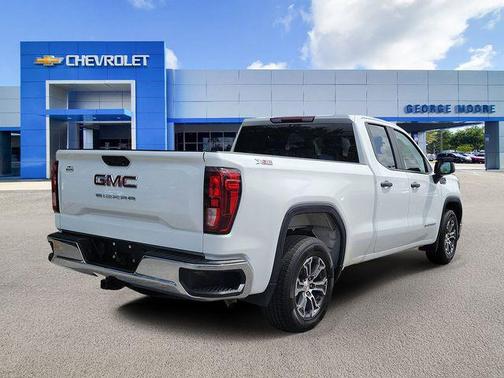 2023 GMC Sierra 1500 Pro