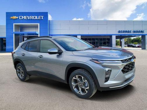 Sterling Gray Metallic 2026 Chevrolet Trax LT
