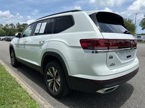 2024 Volkswagen Atlas 2.0T SE
