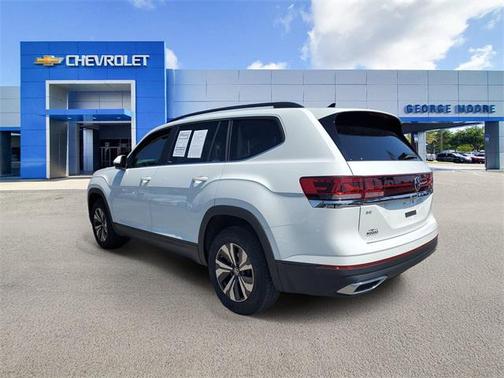 2024 Volkswagen Atlas 2.0T SE