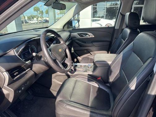 2021 Chevrolet Traverse LT Leather