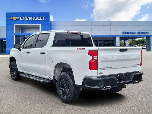 Summit White 2021 Chevrolet Silverado 1500 Custom Trail Boss