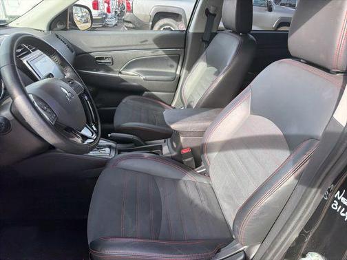 2024 Mitsubishi Outlander Sport SE