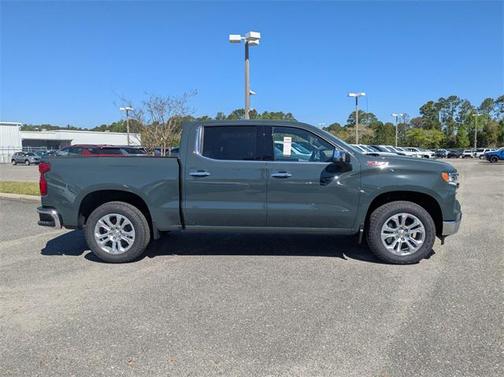 2025 Chevrolet Silverado 1500 LTZ