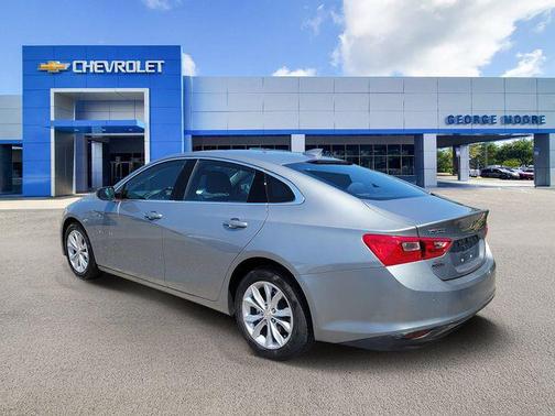 Sterling Gray Metallic 2025 Chevrolet Malibu FWD 1LT
