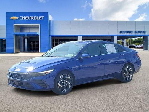 2024 Hyundai ELANTRA Limited