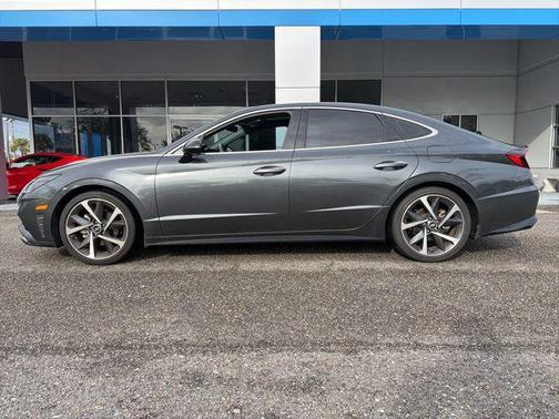 2022 Hyundai SONATA SEL Plus