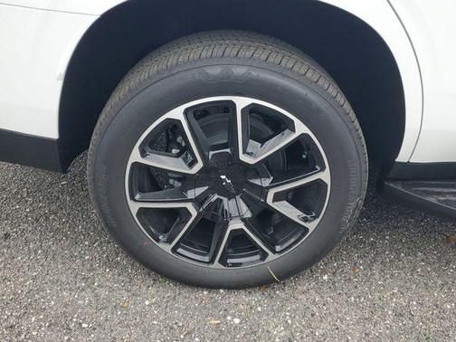 2026 Chevrolet Tahoe 2WD RST